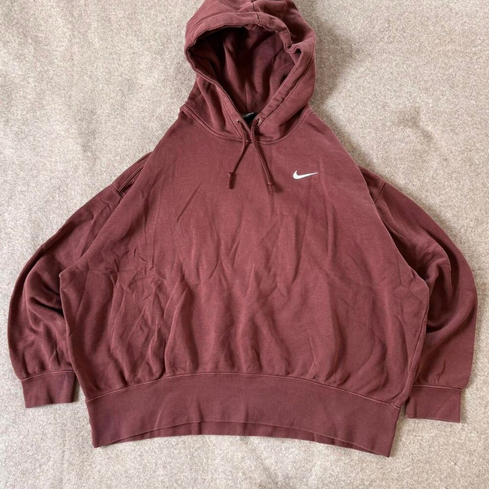 Nike sportswear BURGUNDY  midweight hoodie